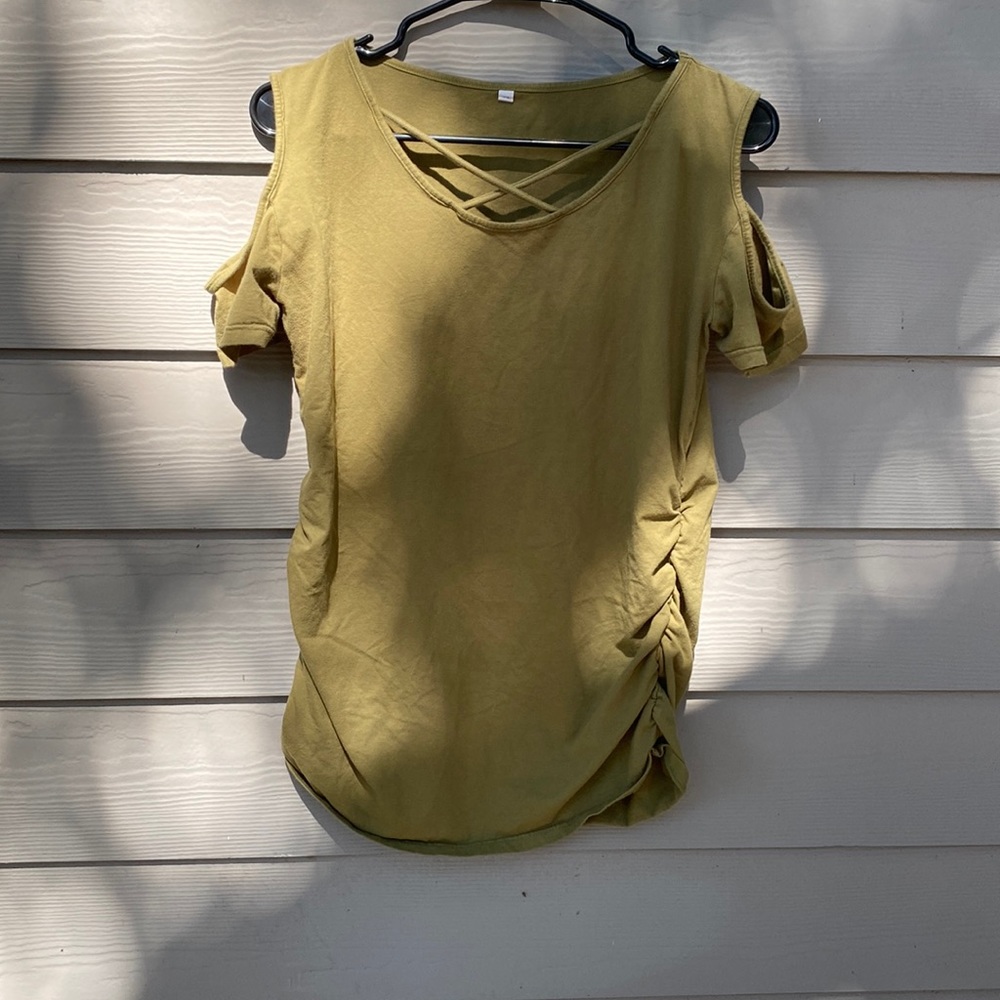 Maternity green shoulder cut out shirt